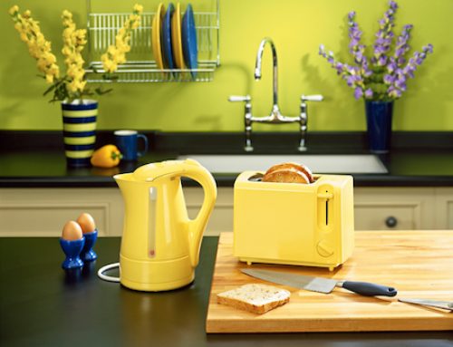 Retro Colors Make a Comeback: What’s Hot in Decor Right Now